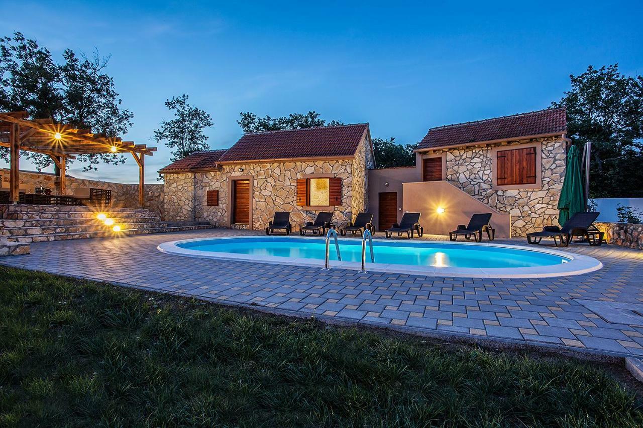 Villa Viktorija Galovac  Εξωτερικό φωτογραφία